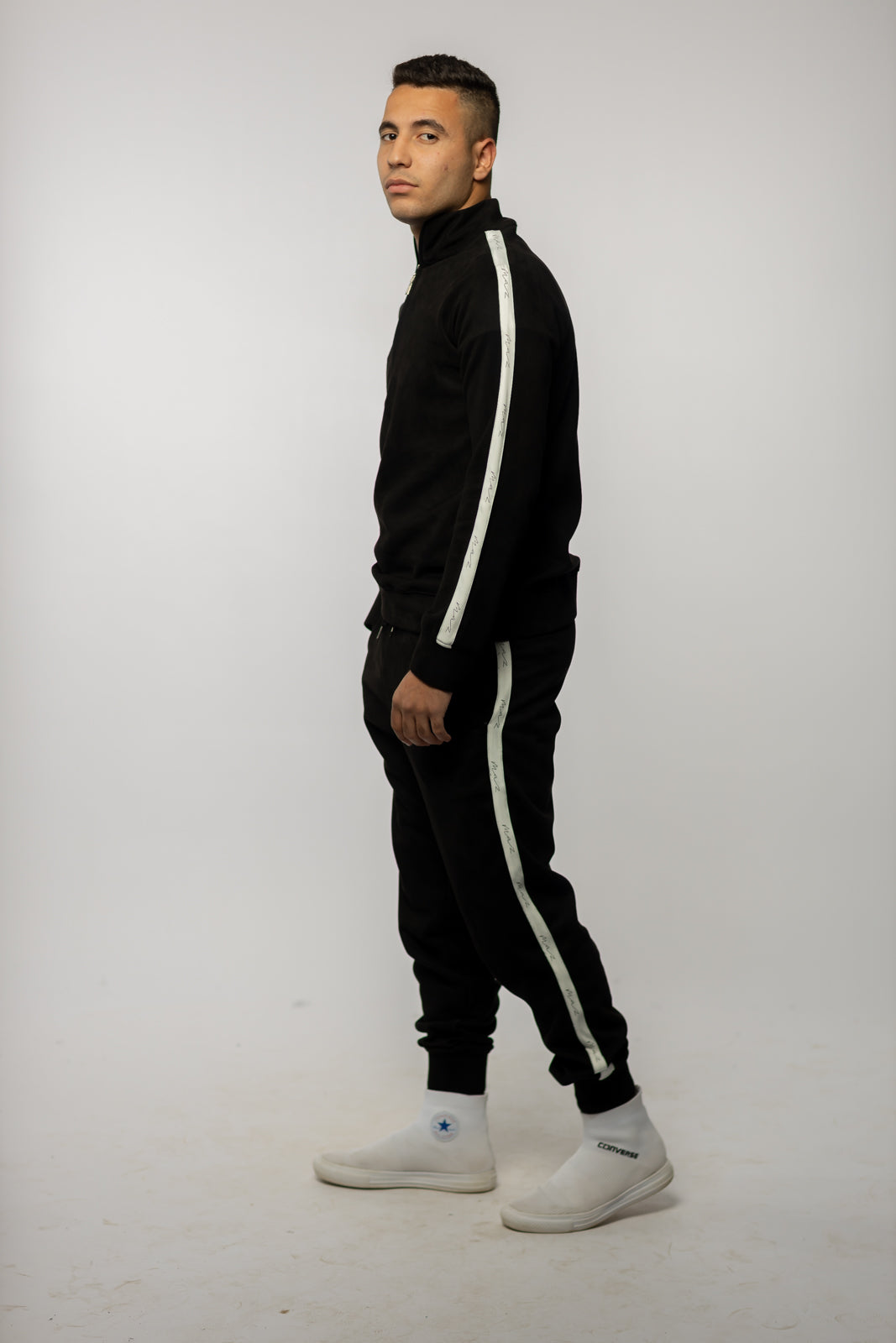 حذاء MAZ Signature Suede