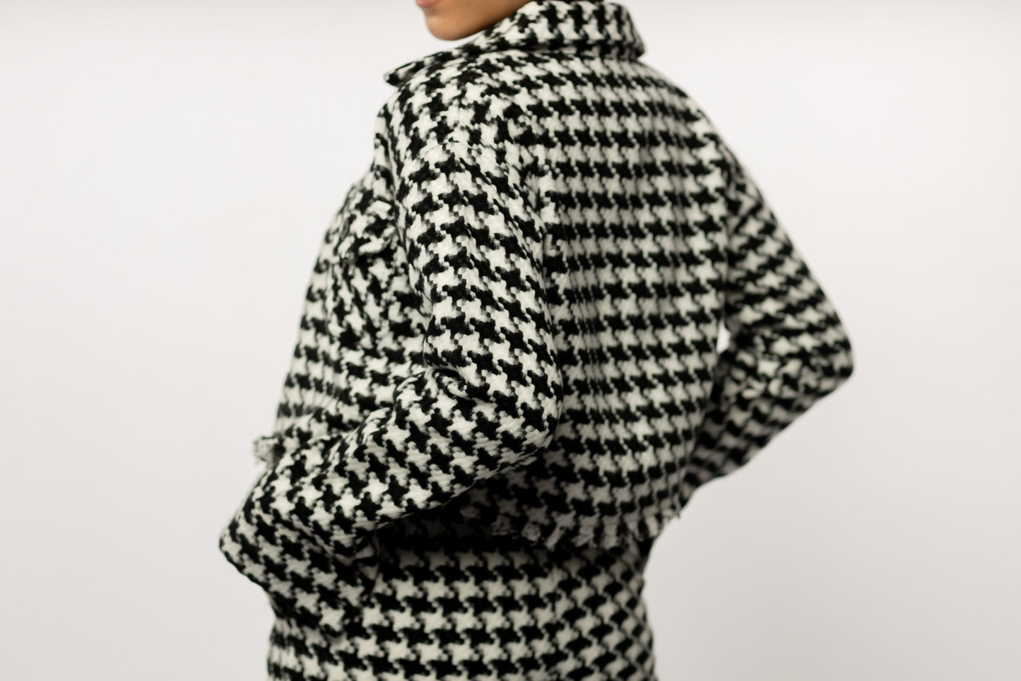 Cropped checkered Jacket with fringes