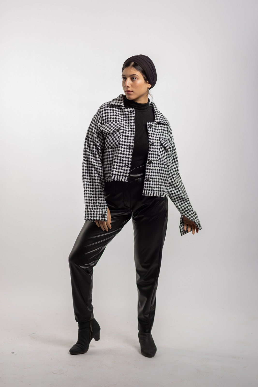 Cropped checkered Jacket with fringes