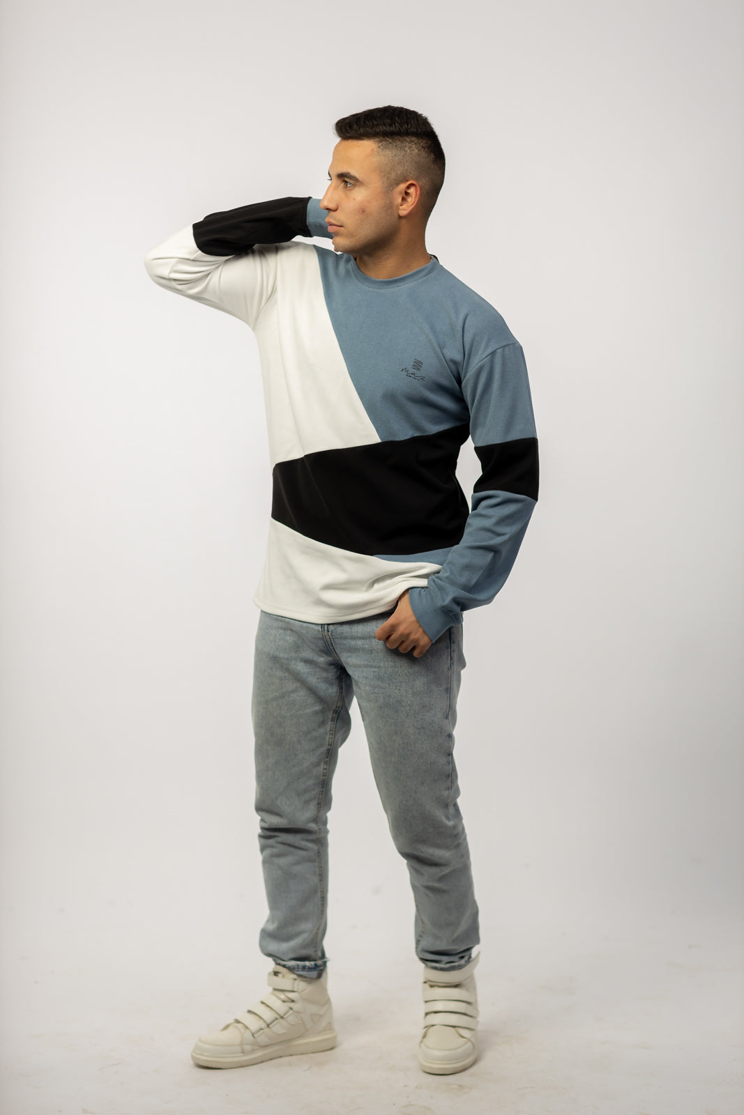 MAZ Signature Wool Pullover