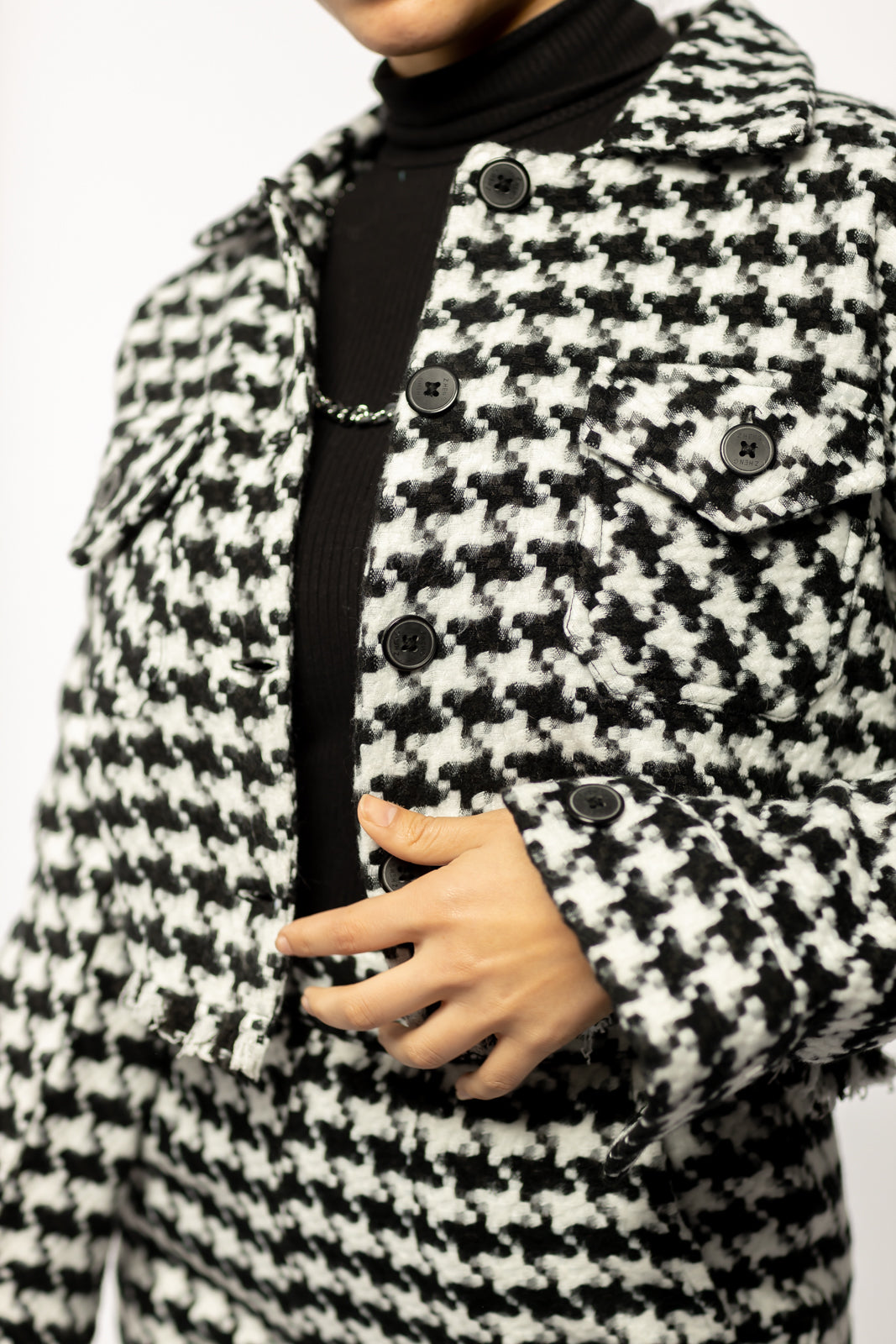 Cropped checkered Jacket with fringes