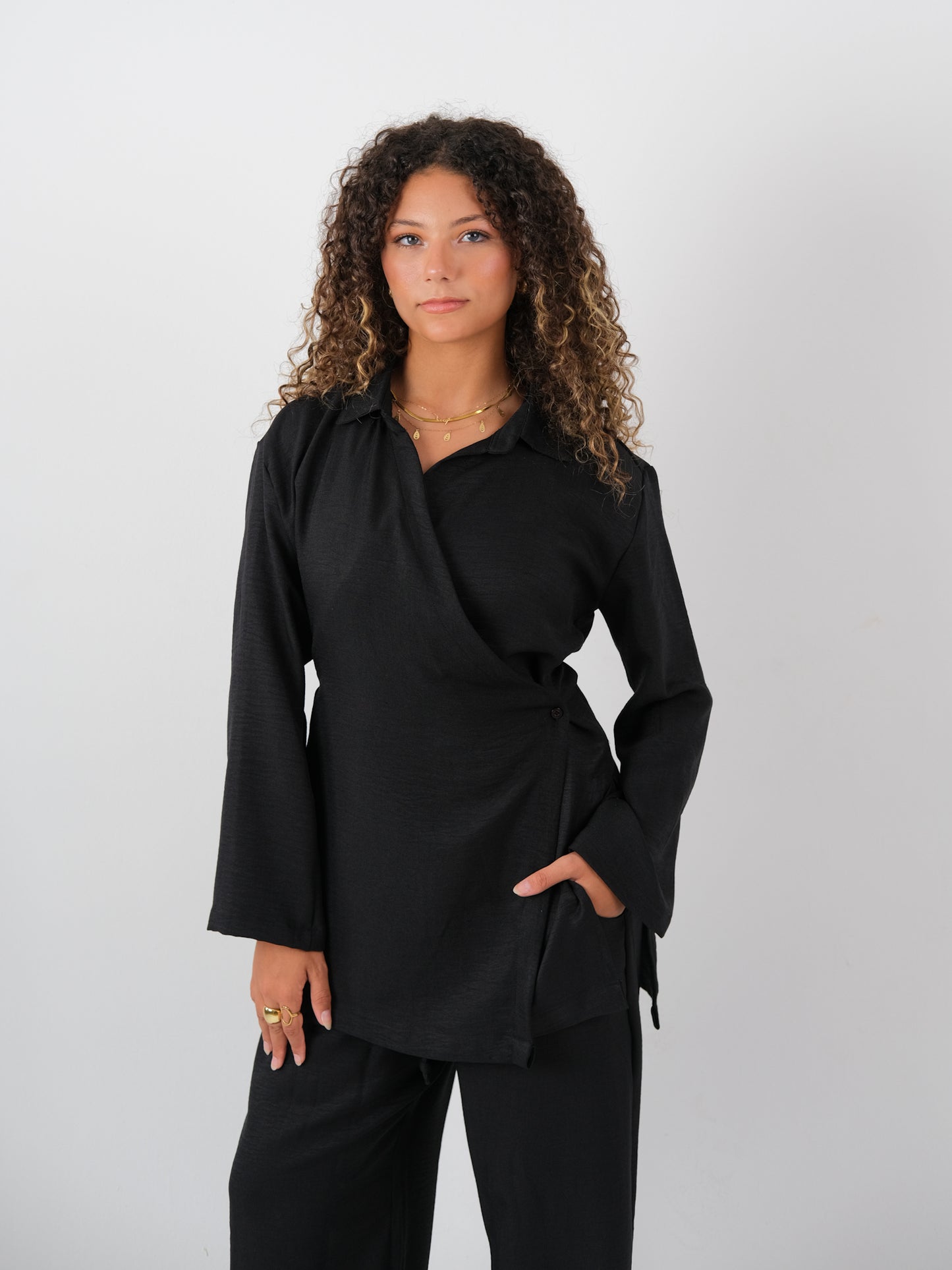 Linen set in black