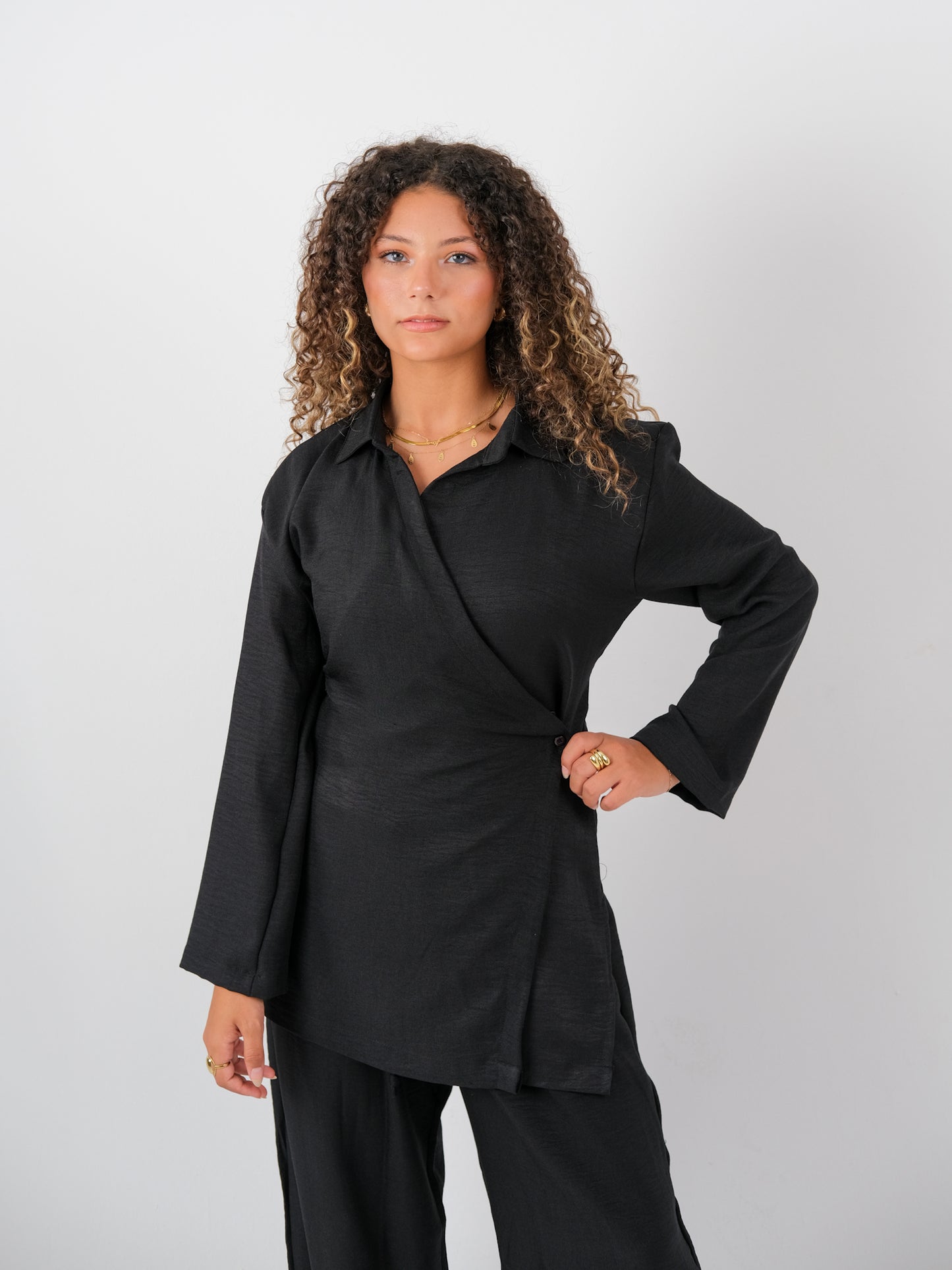 Linen set in black